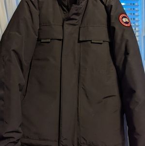 Authentic Canada Goose Men's Down Jacket